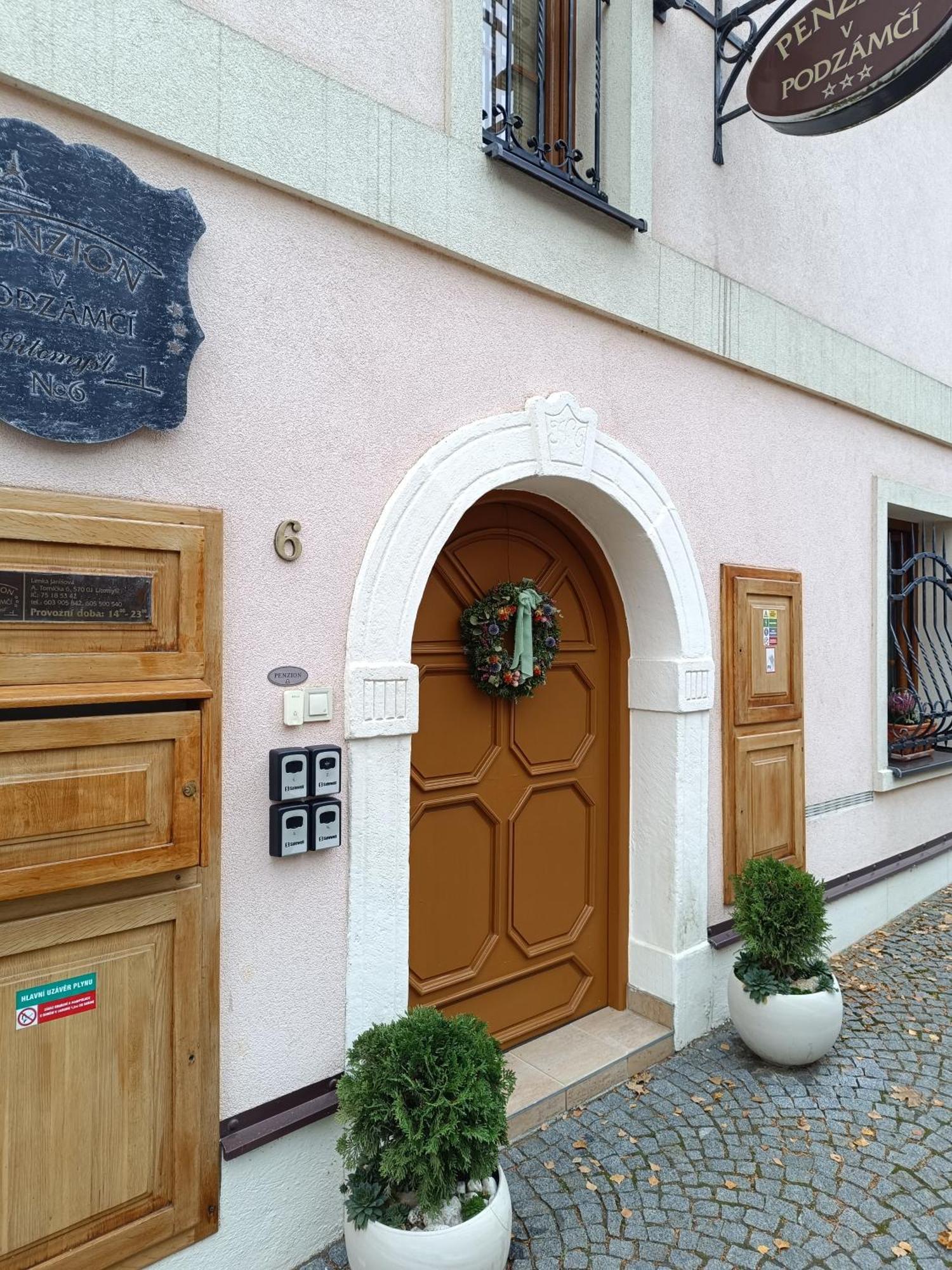 Penzion V Podzamci Litomyšl Zewnętrze zdjęcie